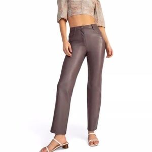 Wilfred (Aritzia) Melina Pant. Faux leather straight leg trouser pant. Size: 4